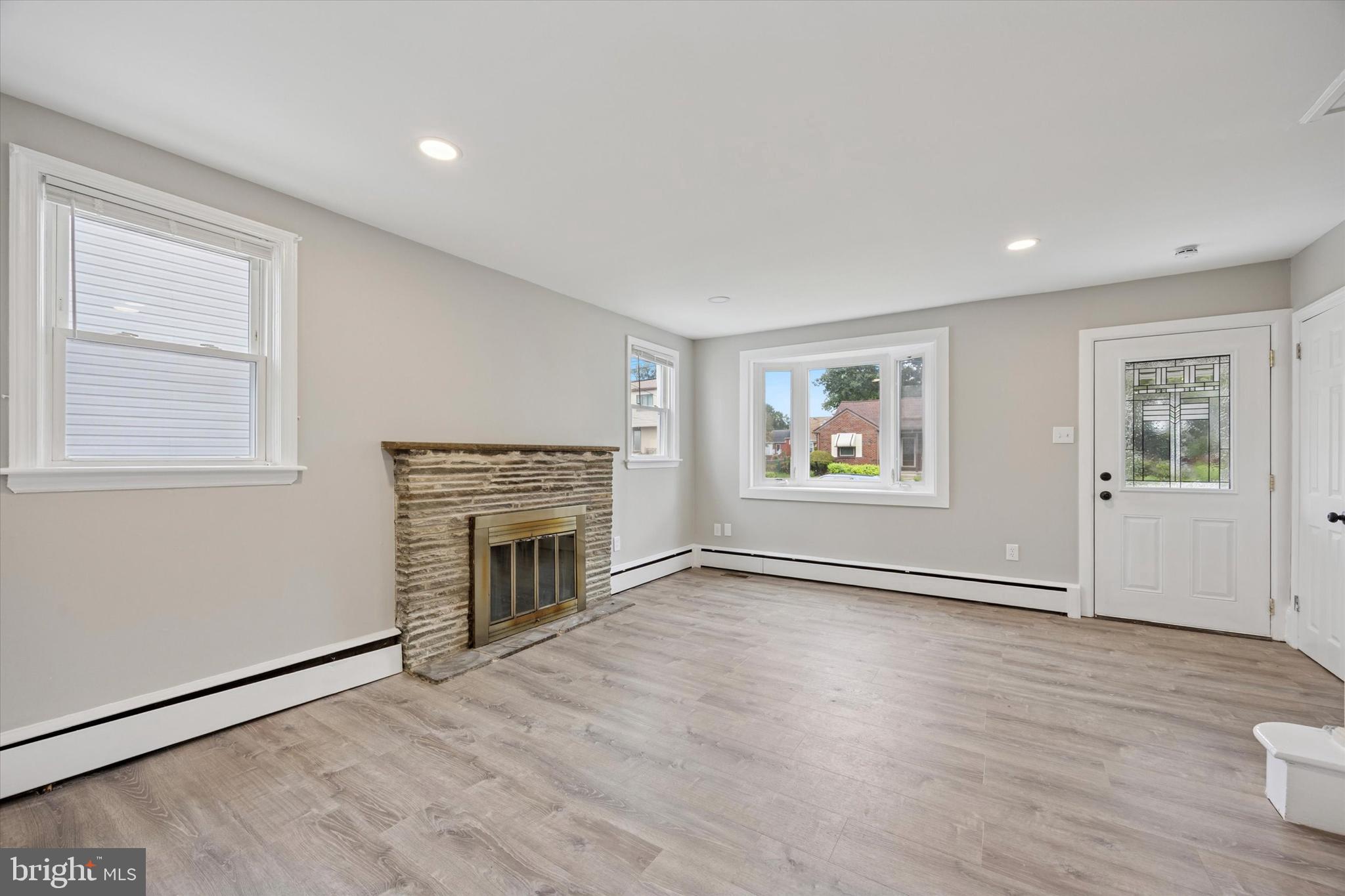 FOLSOM - Residential