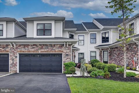 11 SAINT ANDREWS AVENUE LAWRENCE TOWNSHIP NJ 08648