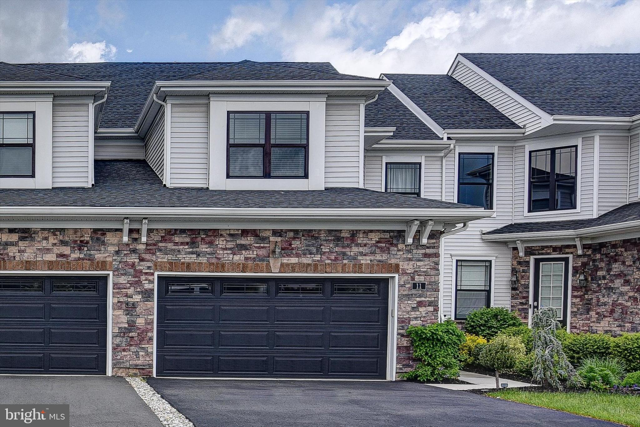 11 SAINT ANDREWS AVENUE