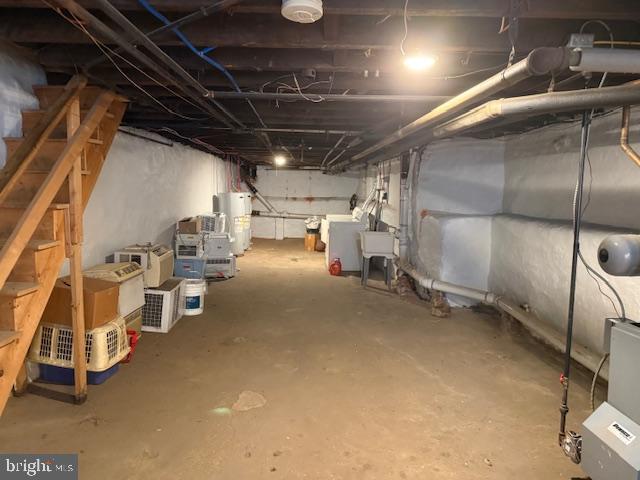 WHITMAN - Residential Income