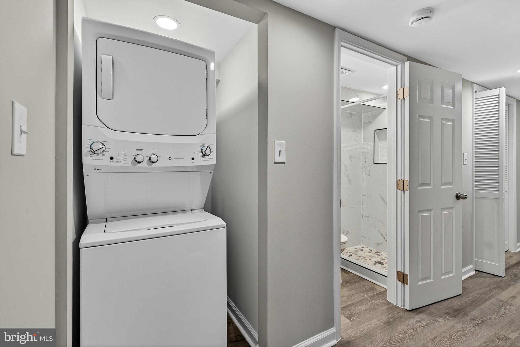 BROADWAY EAST - Residential