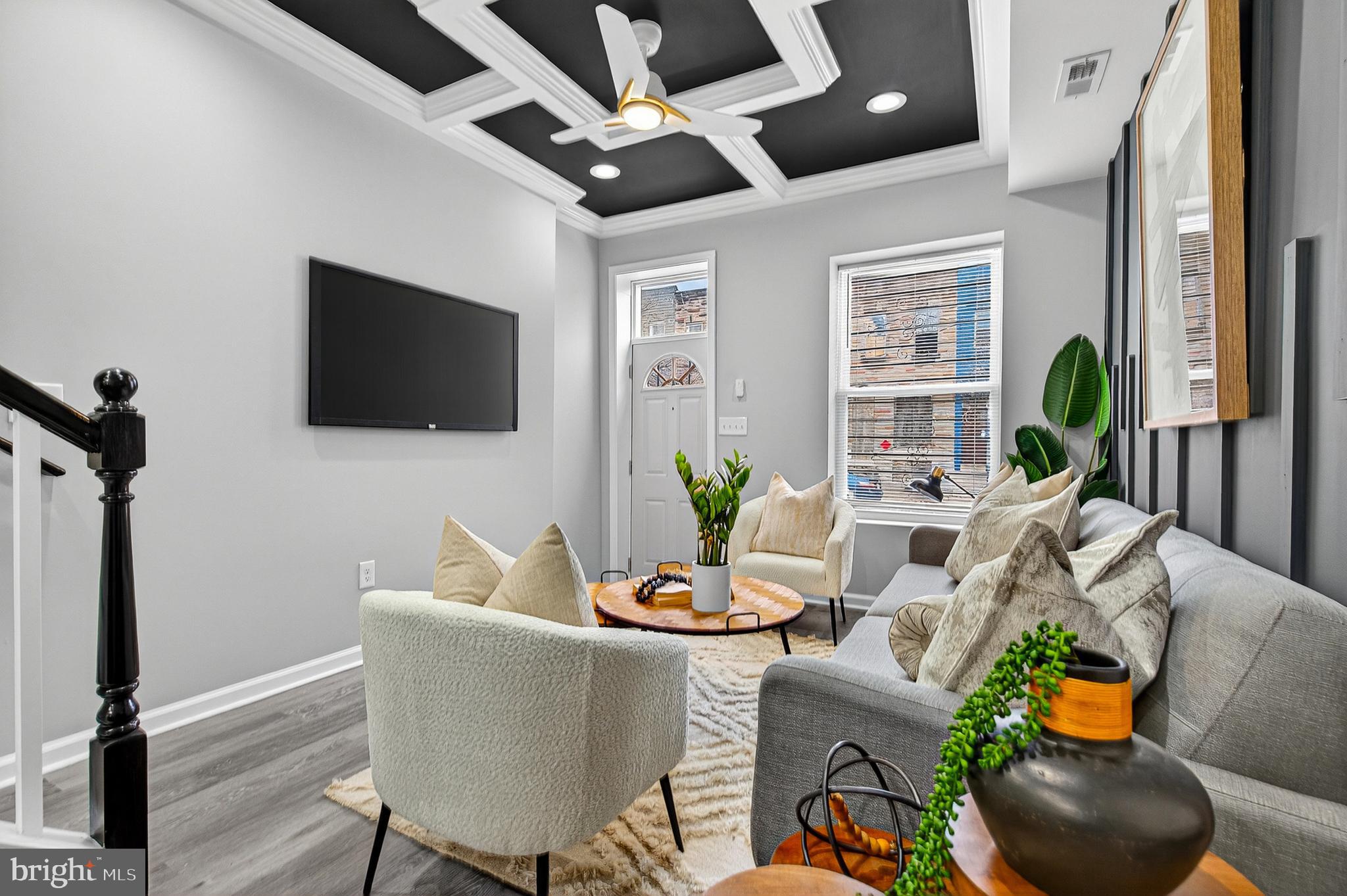 BROADWAY EAST - Residential