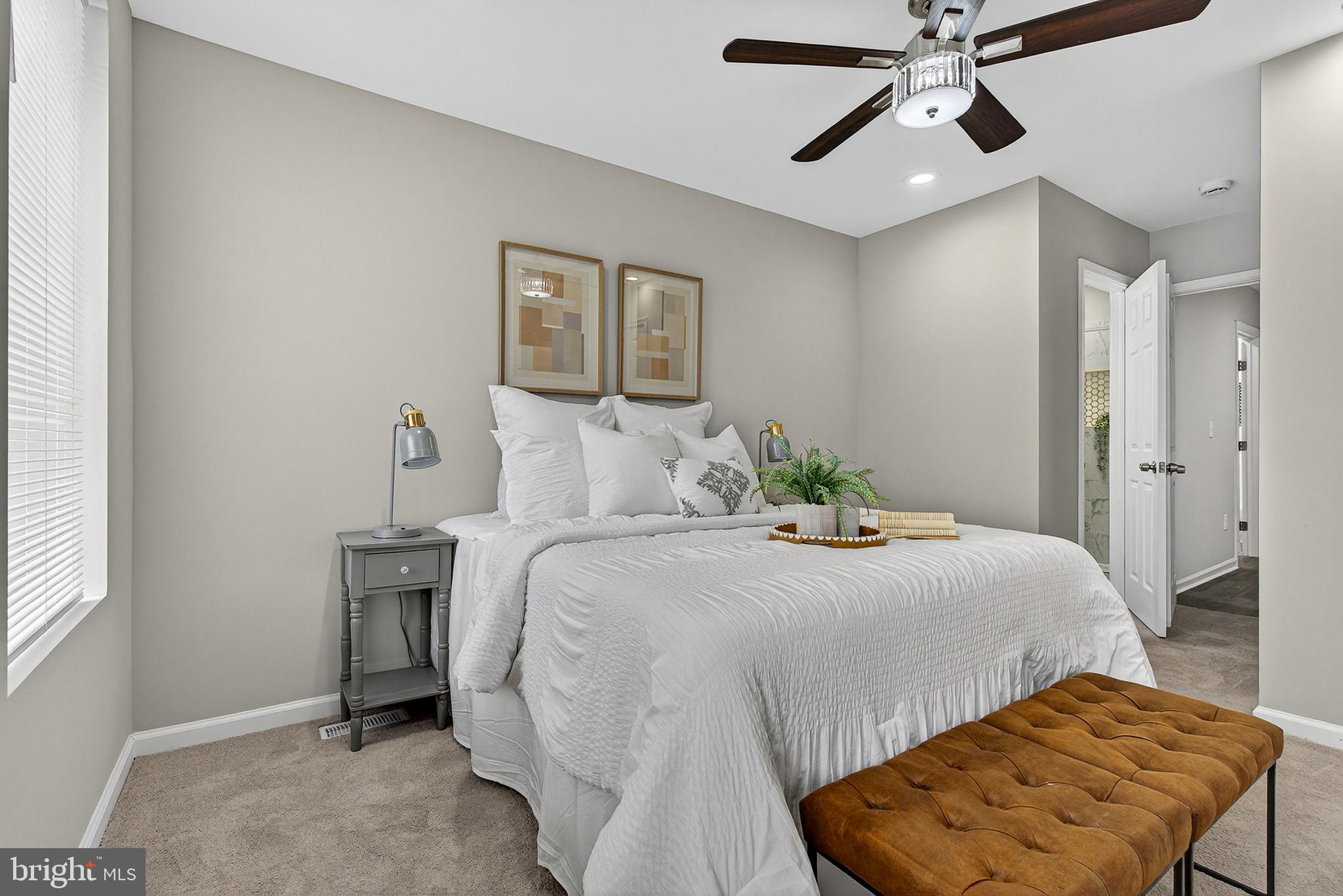 BROADWAY EAST - Residential