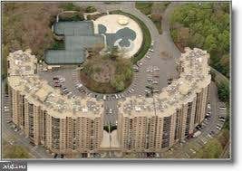 Photo of 5904 Mount Eagle Drive #817, ALEXANDRIA, VA 22303 (MLS # VAFX2335044)