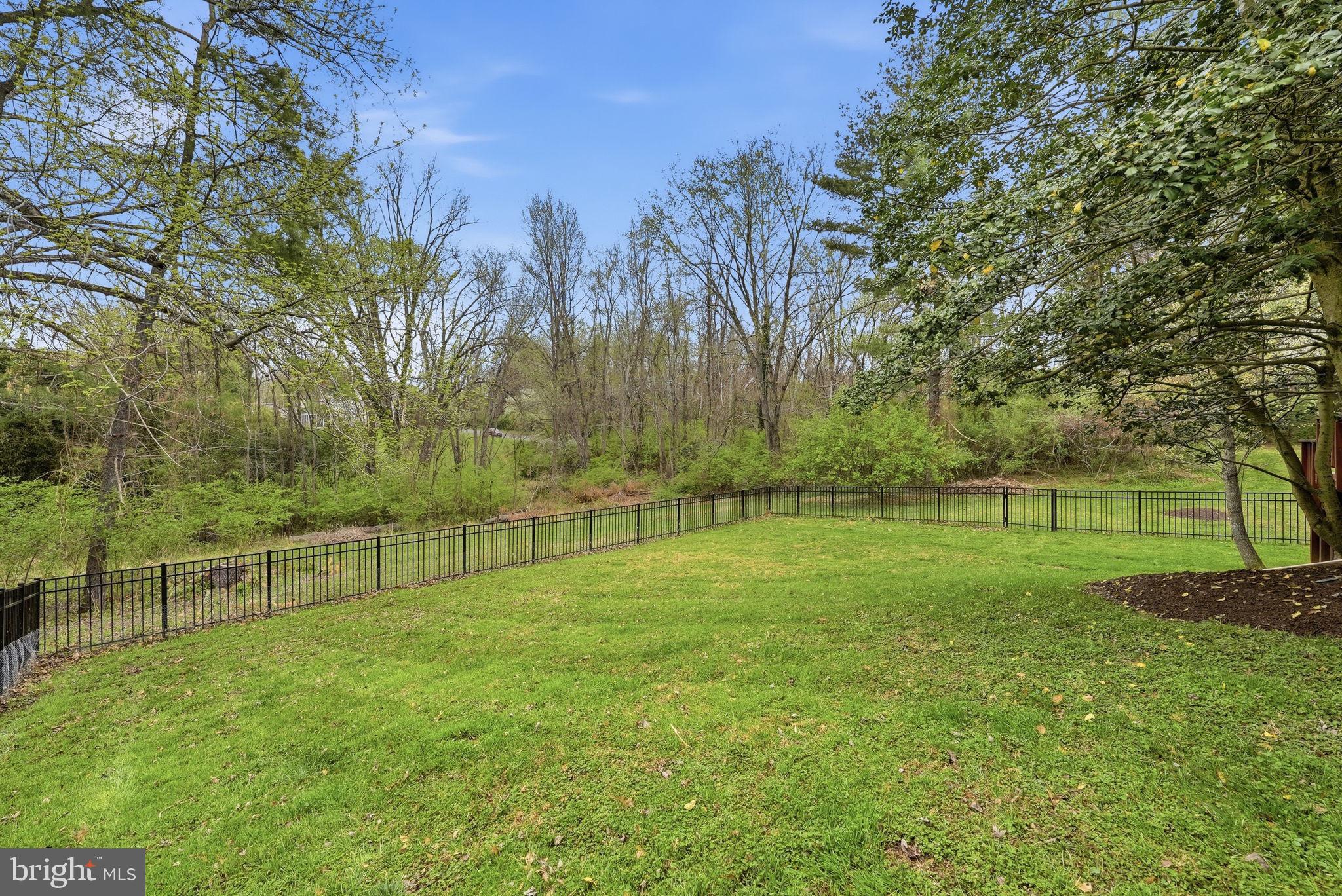 CLARKS CROSSING - Residential