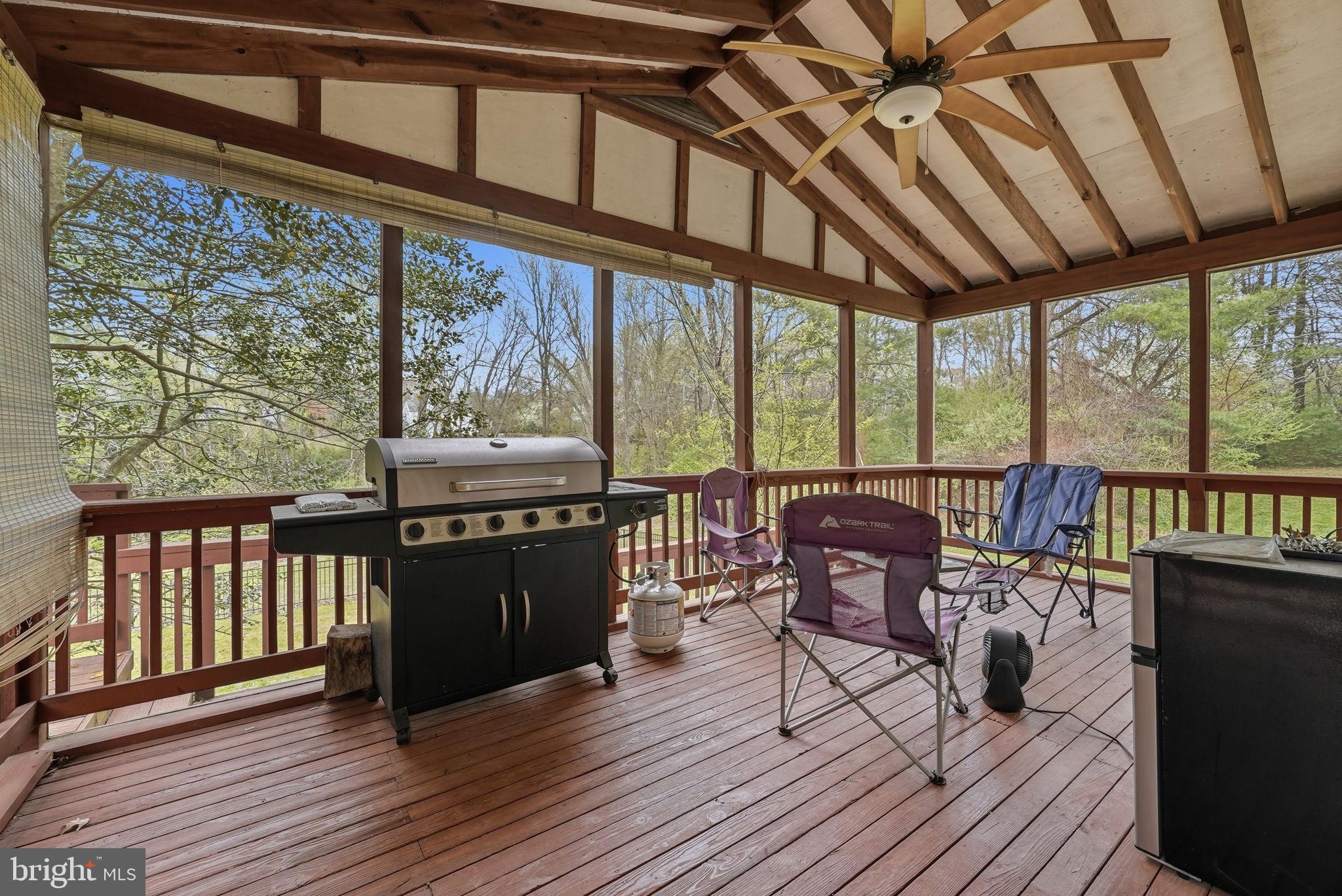 CLARKS CROSSING - Residential