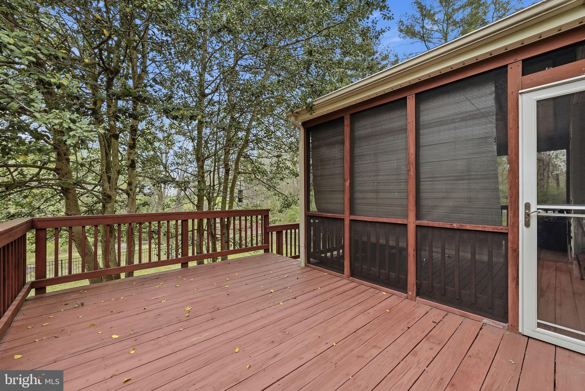 CLARKS CROSSING - Residential