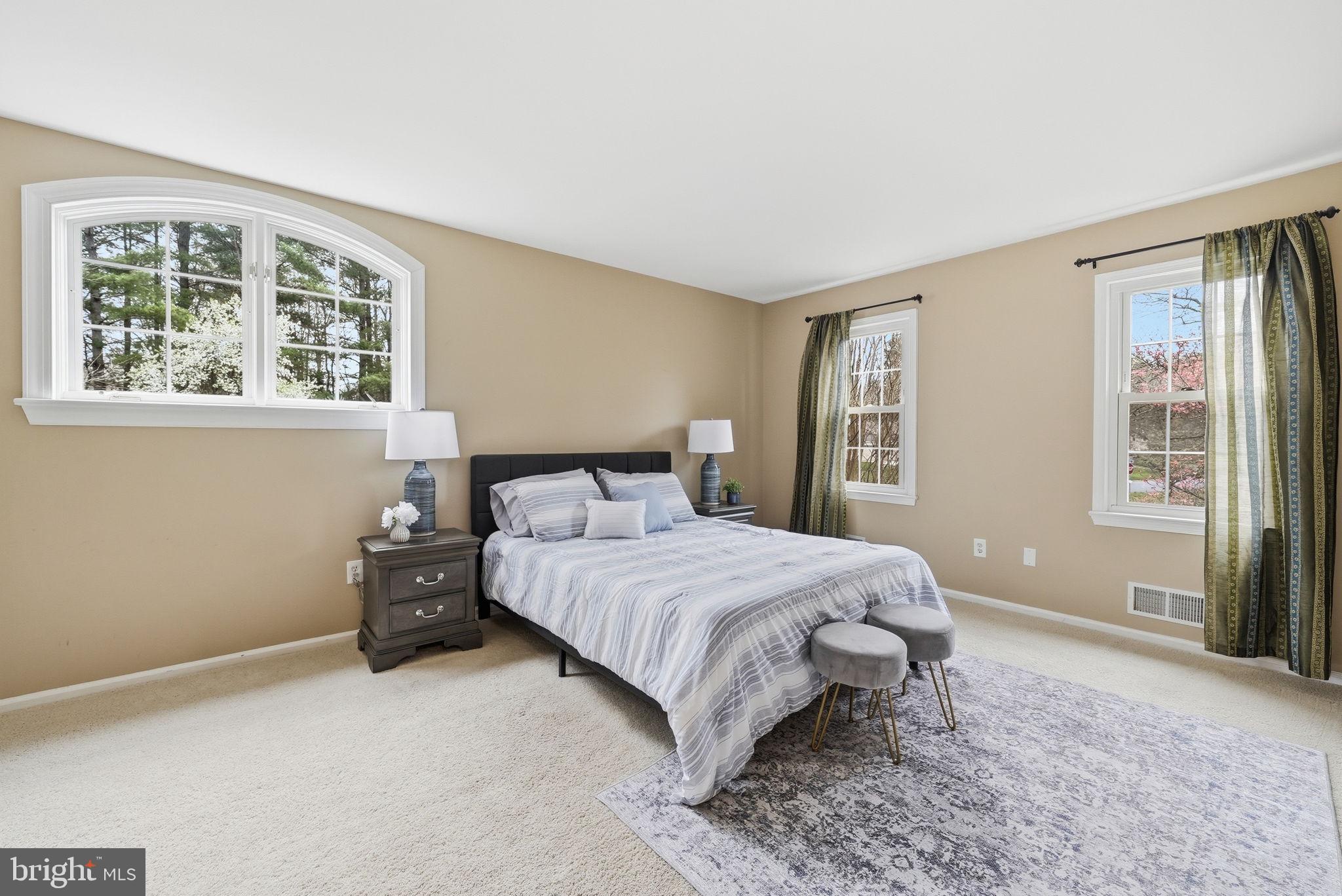 CLARKS CROSSING - Residential