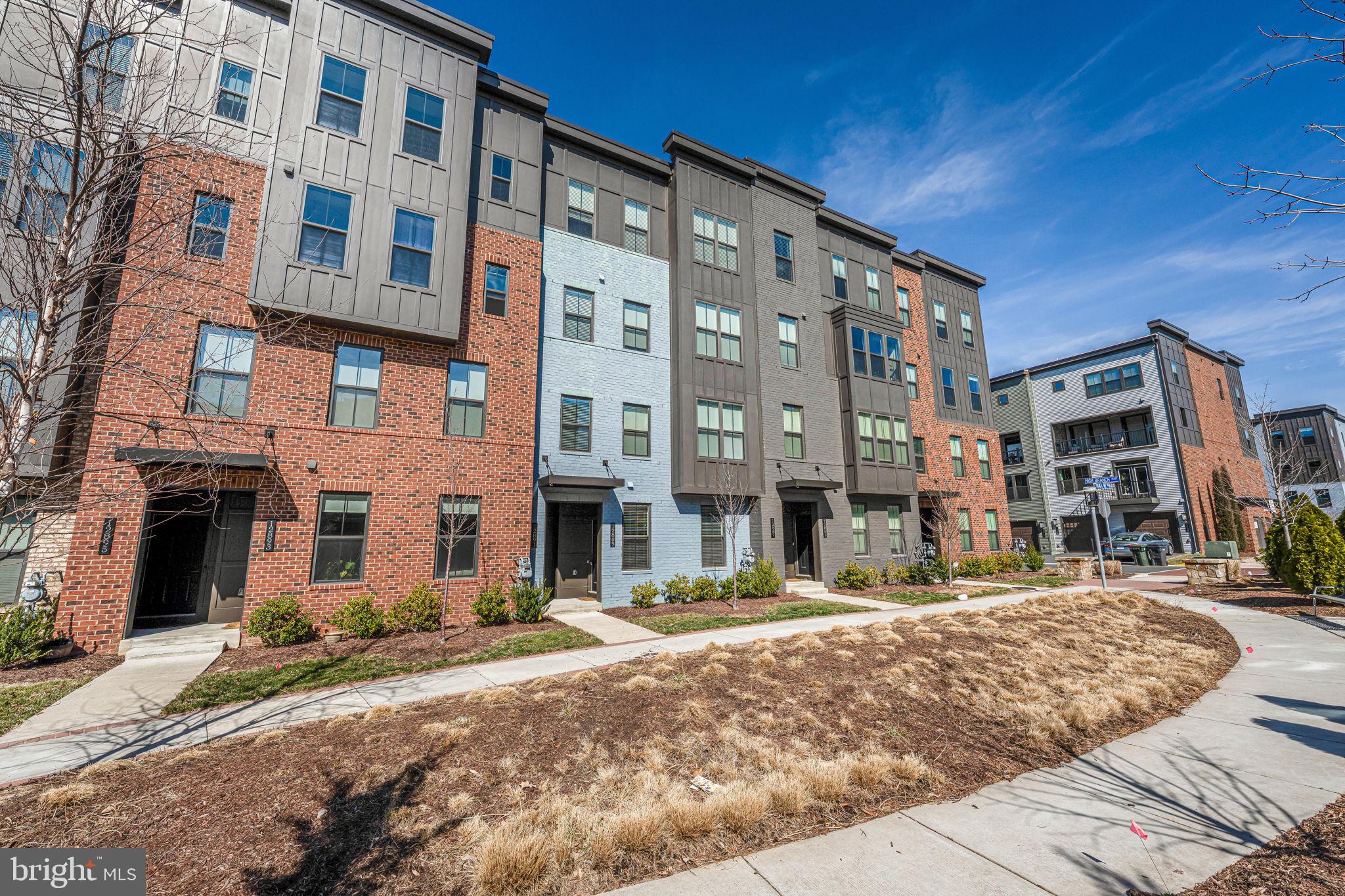 WOODLAND PARK - Residential Lease