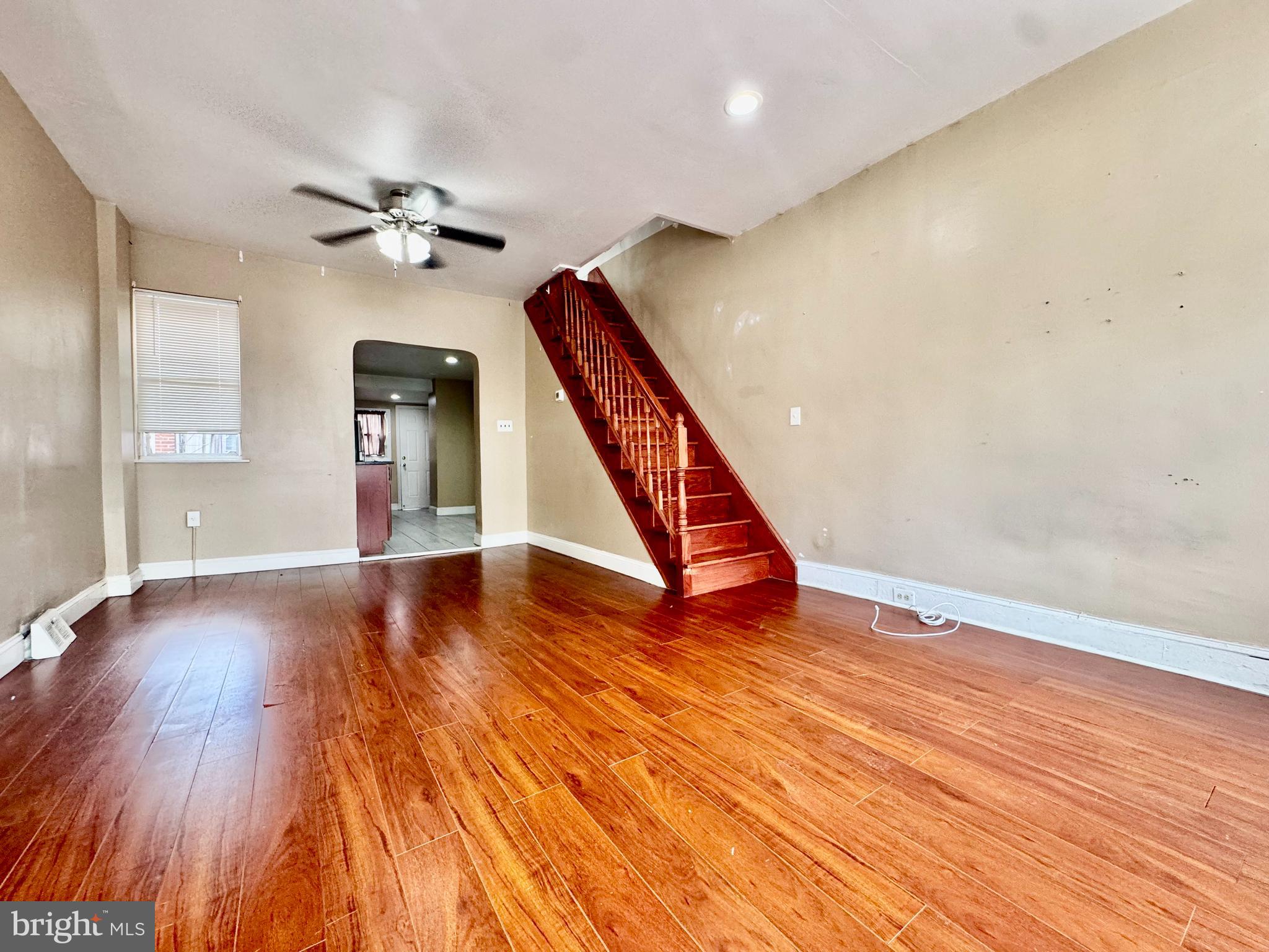 2450 S AMERICAN STREET