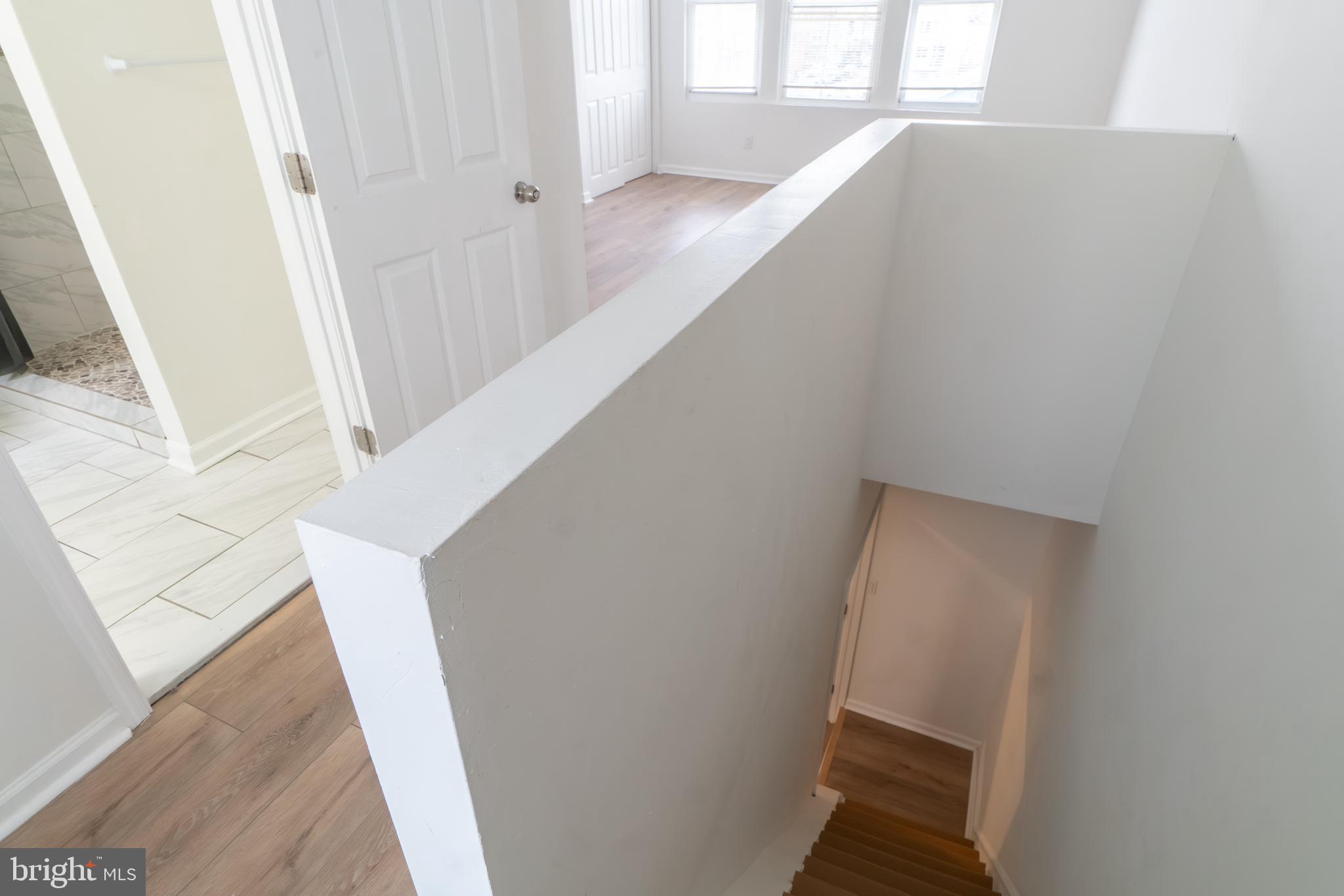 POINT BREEZE - Residential