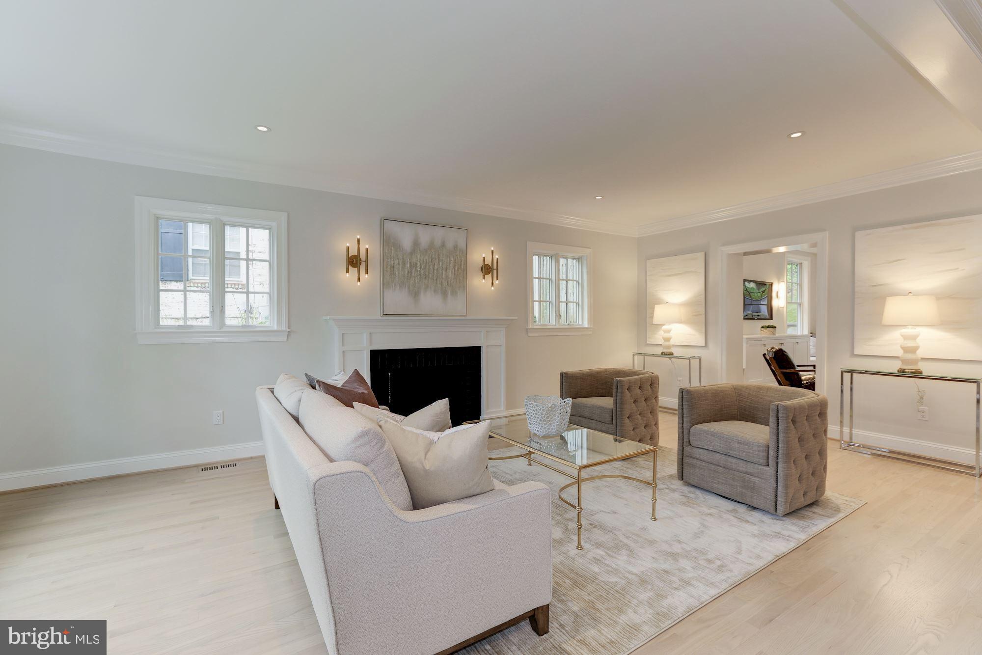 ROLLINGWOOD - Residential