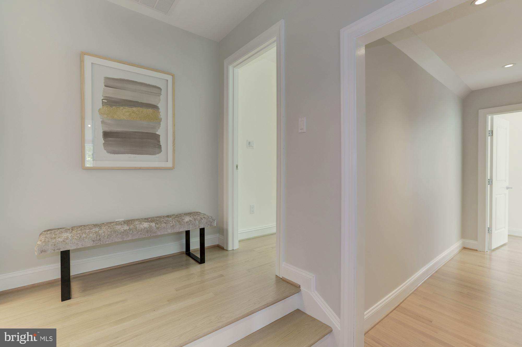 ROLLINGWOOD - Residential