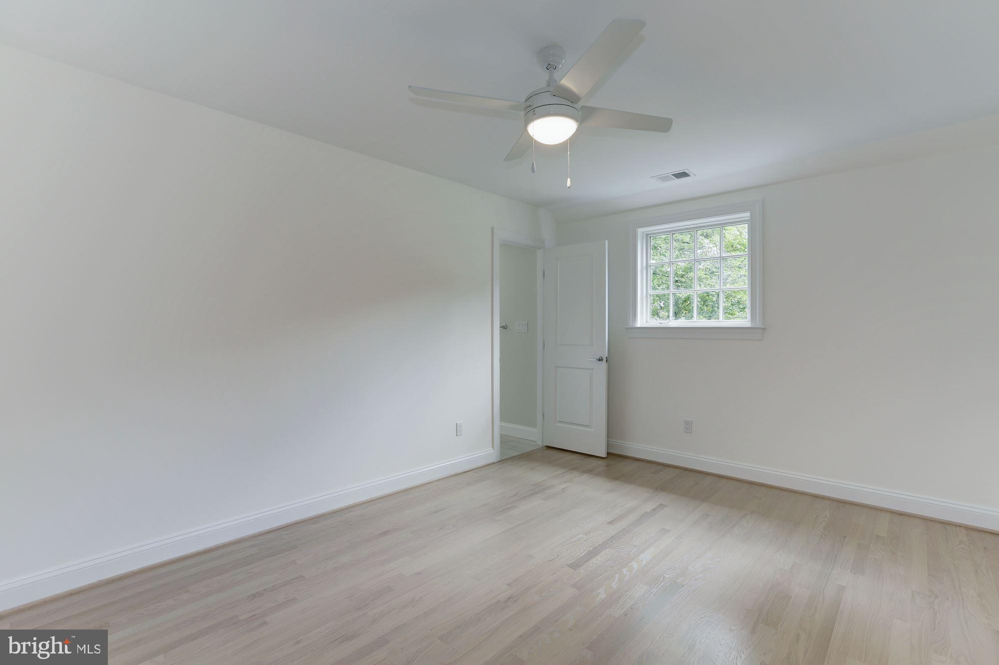 ROLLINGWOOD - Residential