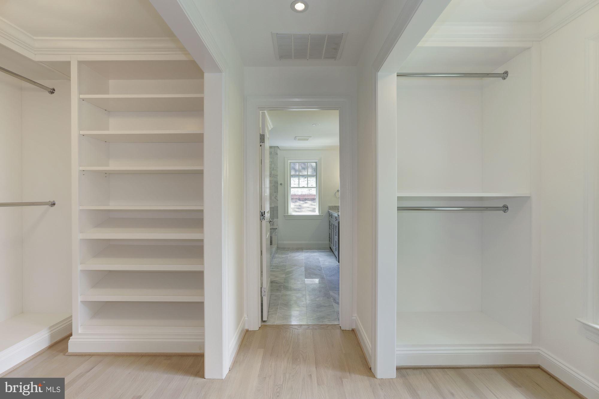 ROLLINGWOOD - Residential