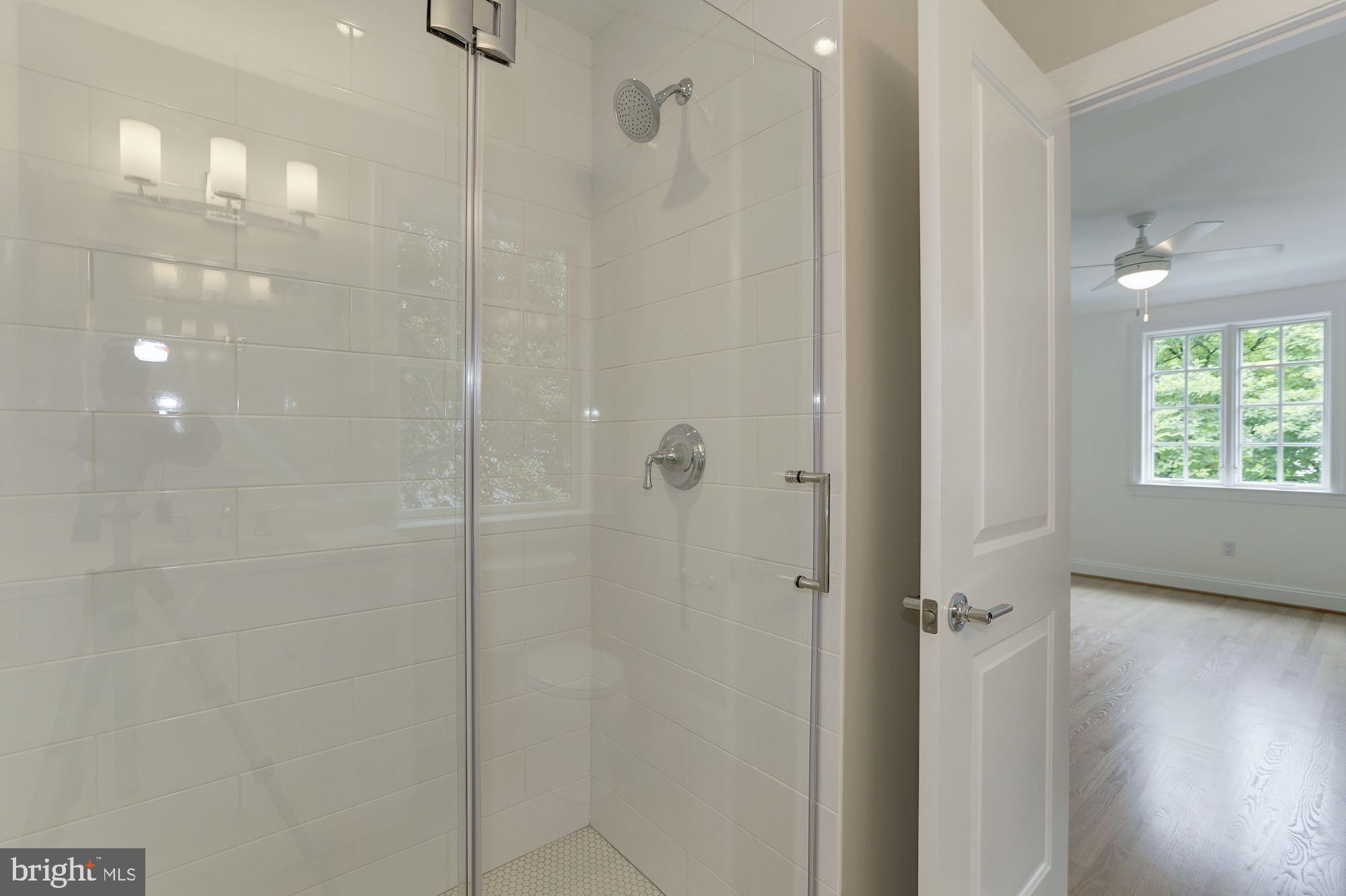 ROLLINGWOOD - Residential