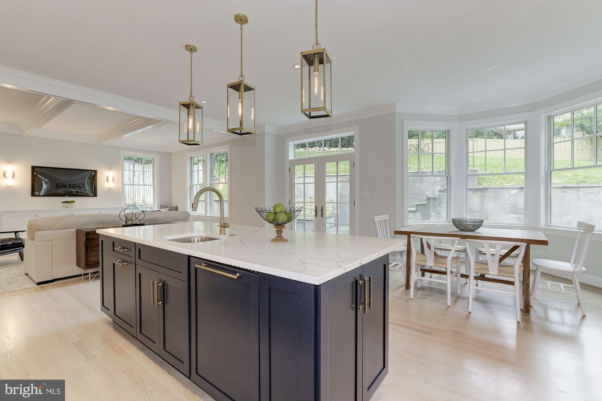 ROLLINGWOOD - Residential