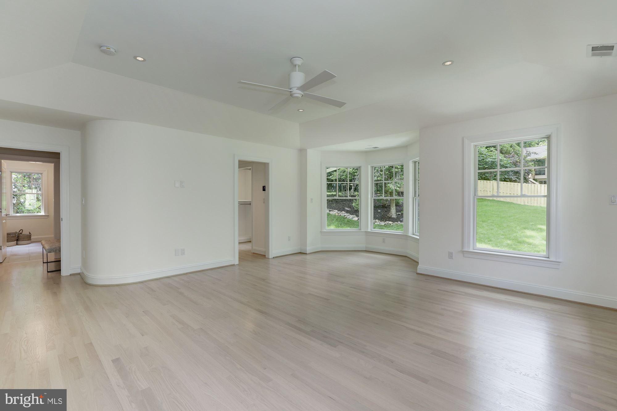 ROLLINGWOOD - Residential