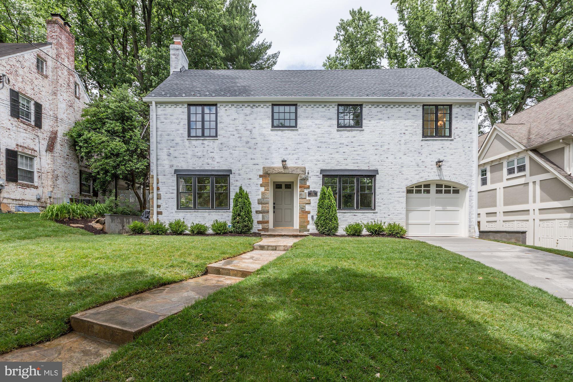 ROLLINGWOOD - Residential