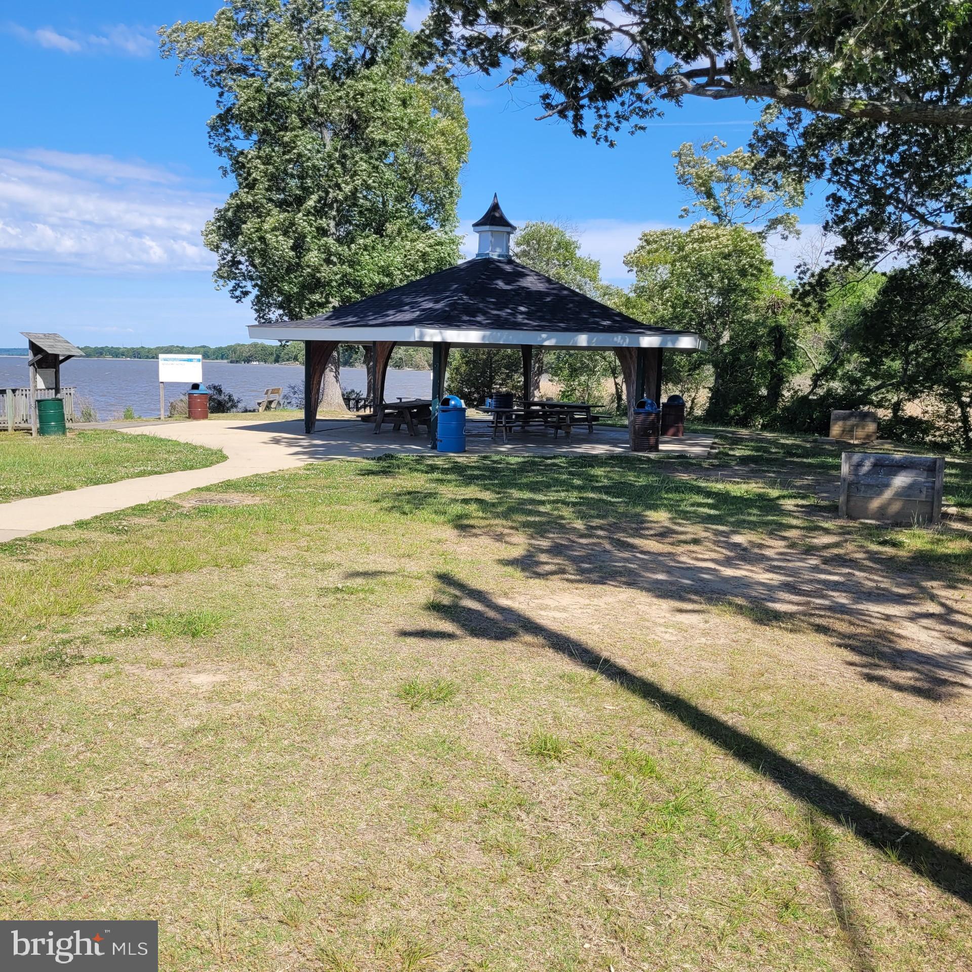 WICOMICO SHORES - Residential