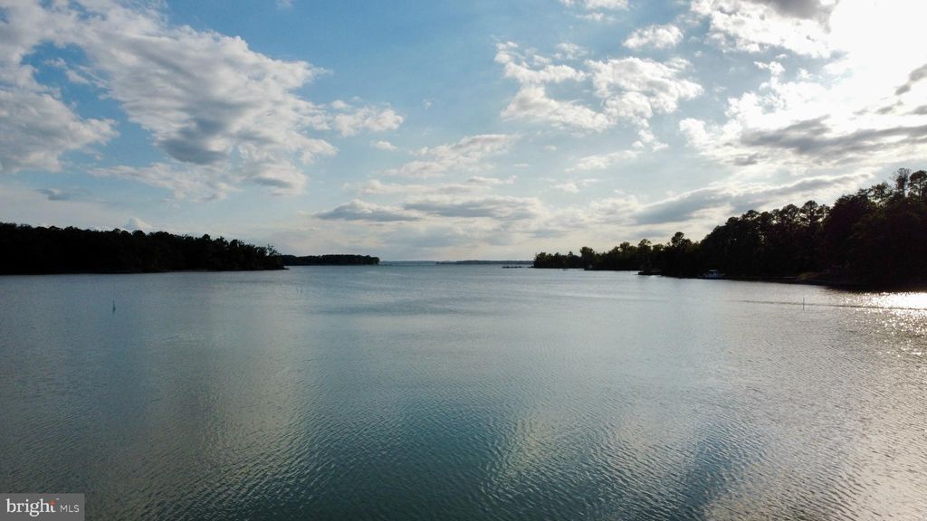 Photo of 27 Peake Road, WEEMS, VA 22576 (MLS # VALV2000872)