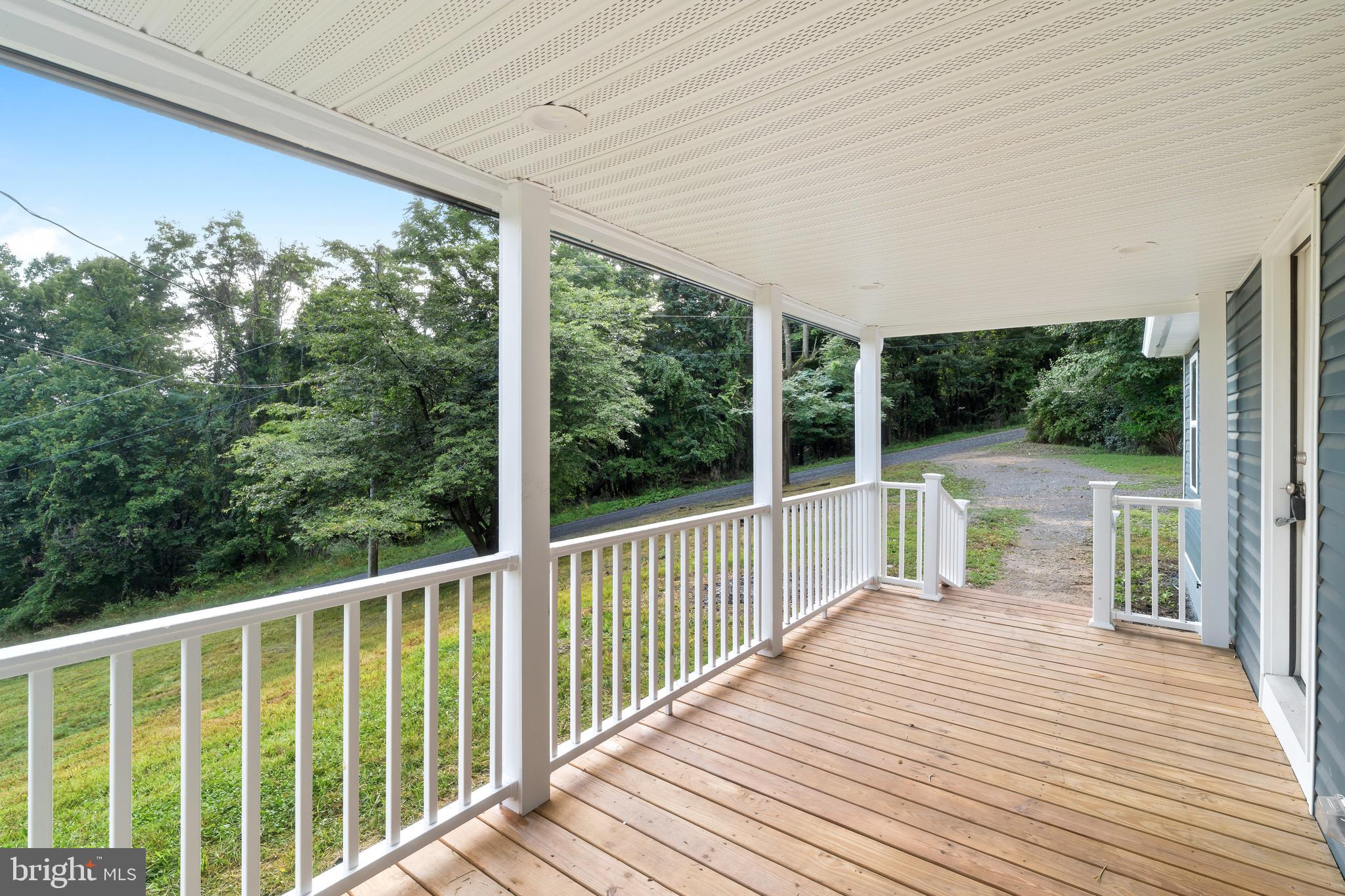 738 PARK LINE RD