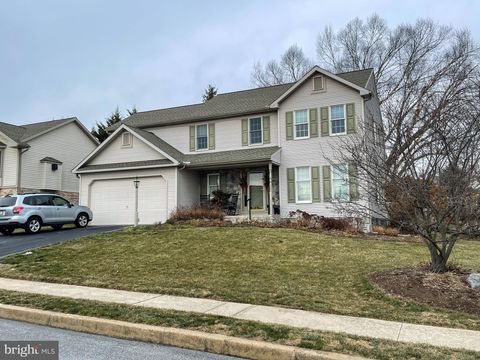 1005 NORTHFIELD DRIVE ELIZABETHTOWN PA 17022