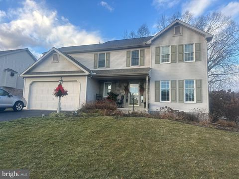 1005 NORTHFIELD DRIVE ELIZABETHTOWN PA 17022