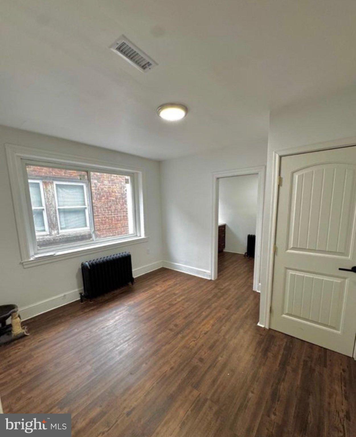 FRANKFORD - Residential Income