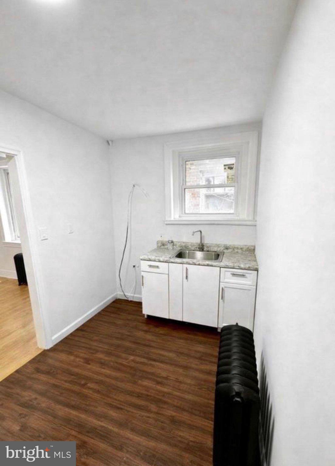 FRANKFORD - Residential Income