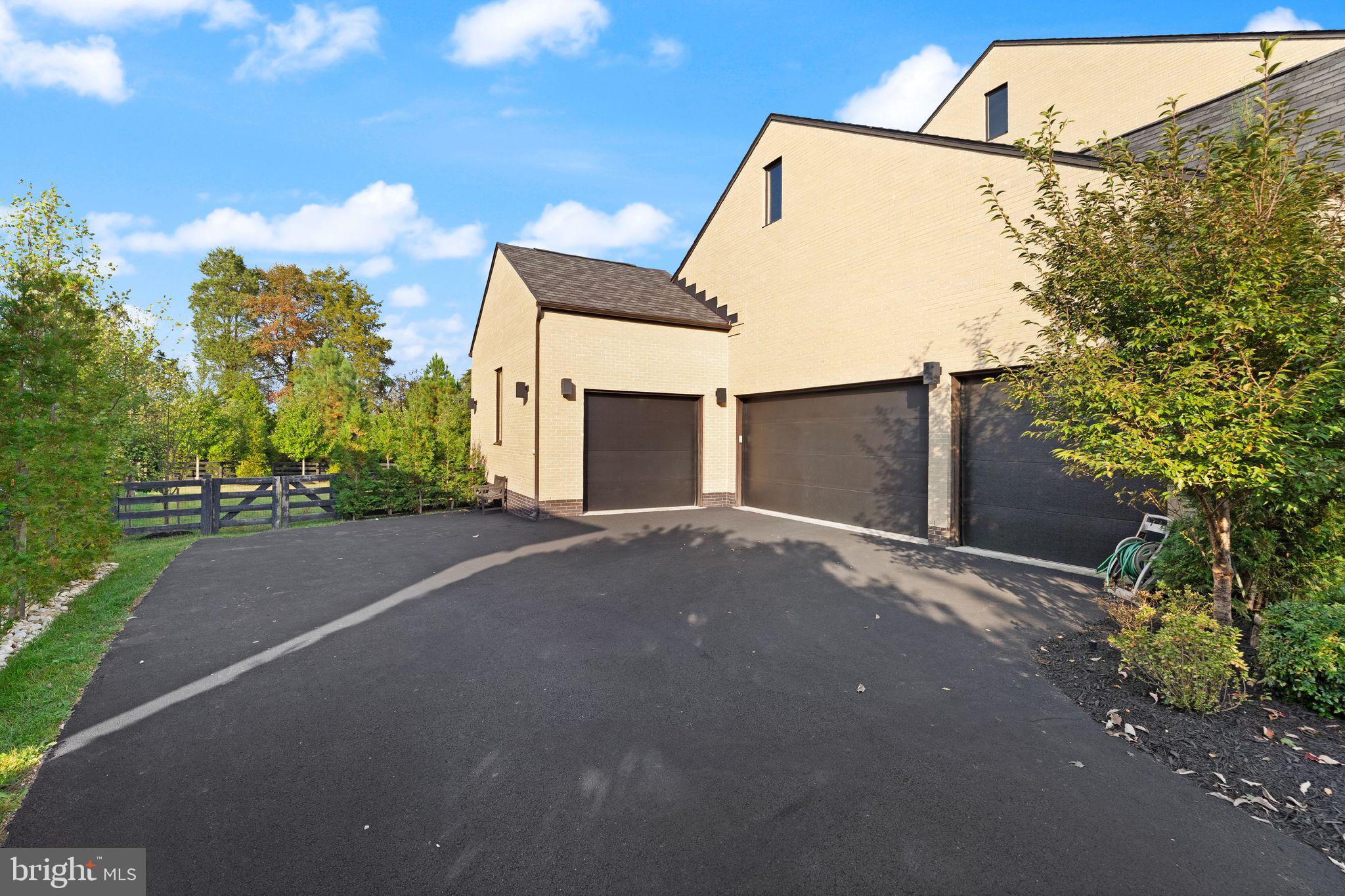 WILLOWSFORD AT THE GRANGE - Residential