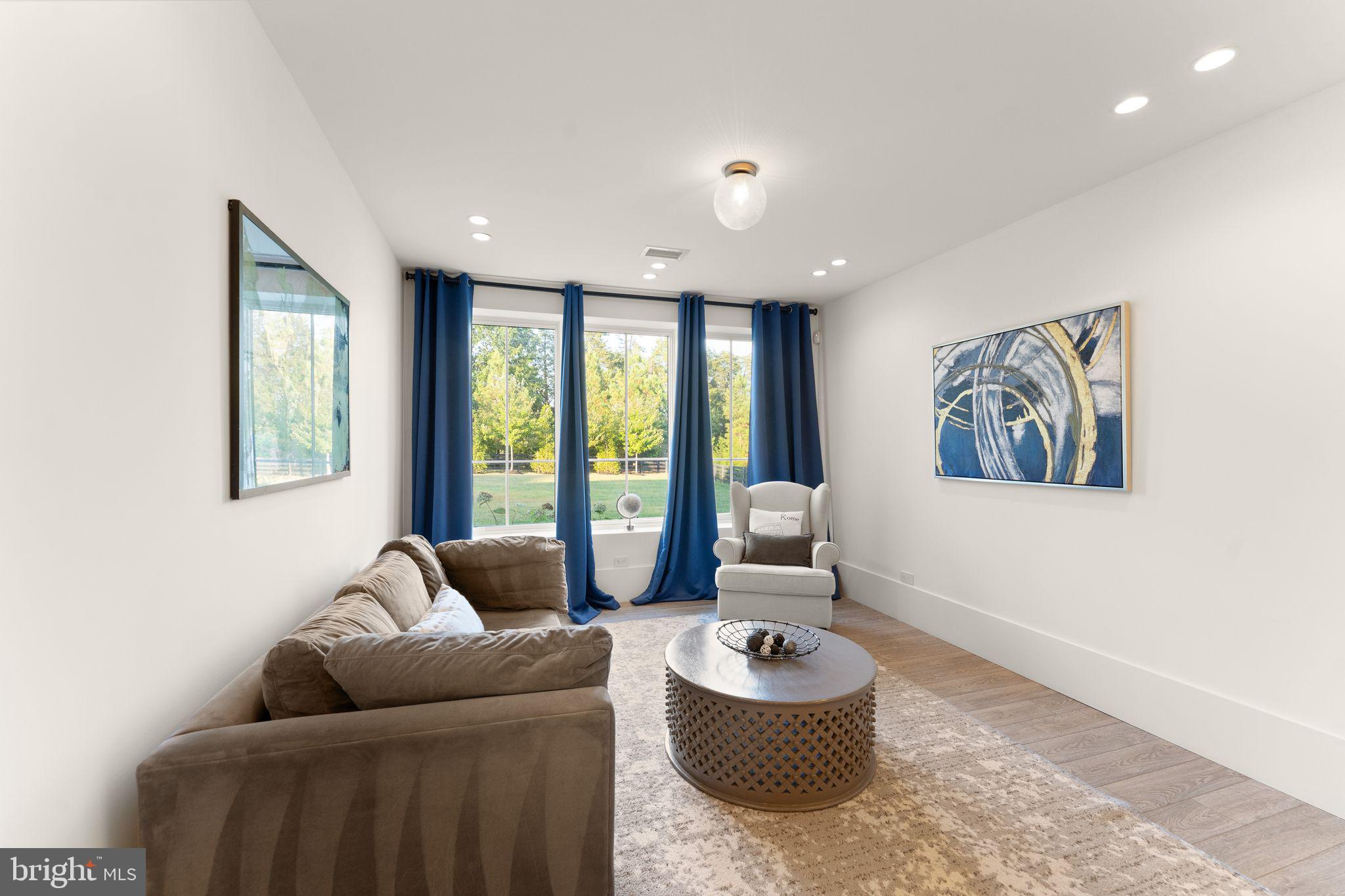 WILLOWSFORD AT THE GRANGE - Residential