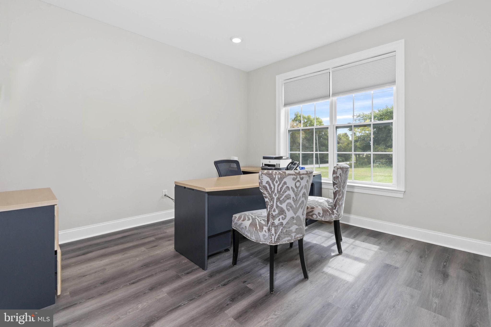 MOUNT FRIENDSHIP - Residential