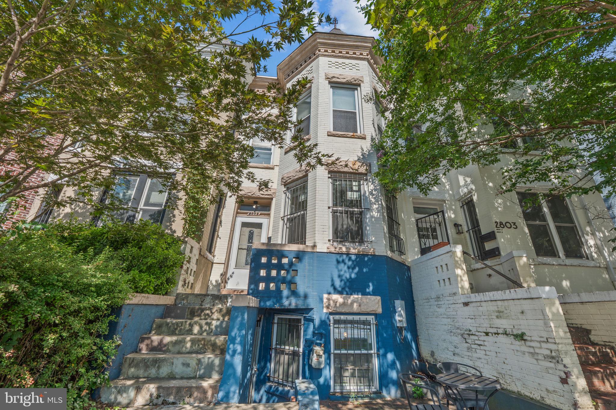 2805 11TH STREET NW