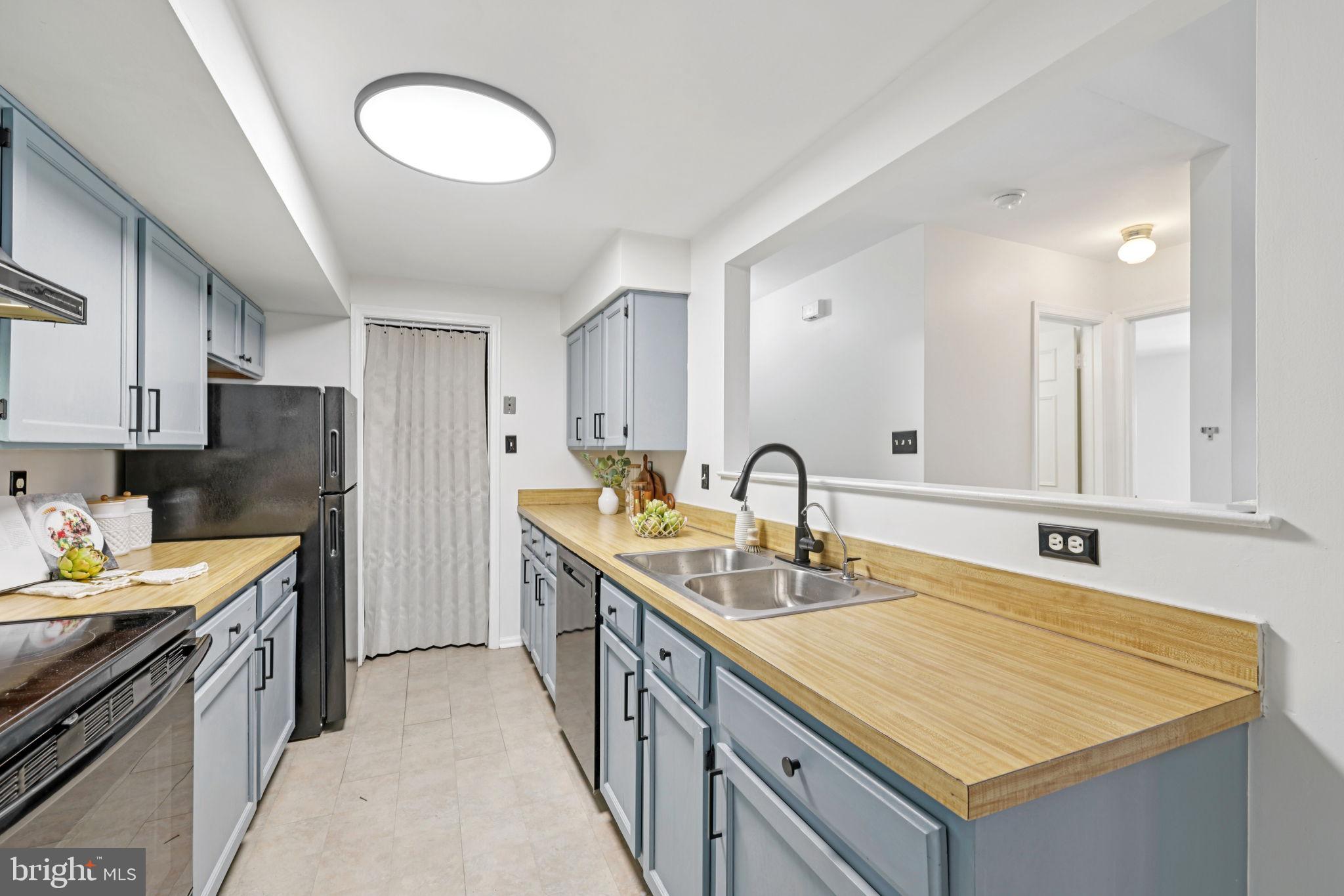 WATERS HOUSE - Residential