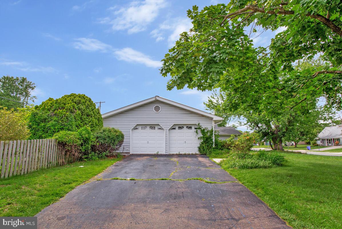 3900 CHAPEL FORGE DRIVE