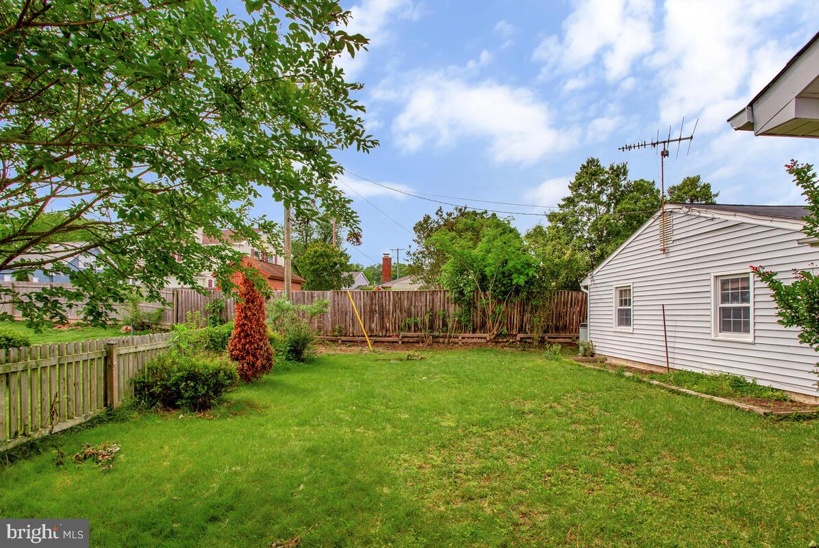 CHAPEL FORGE AT BELAIR - Residential