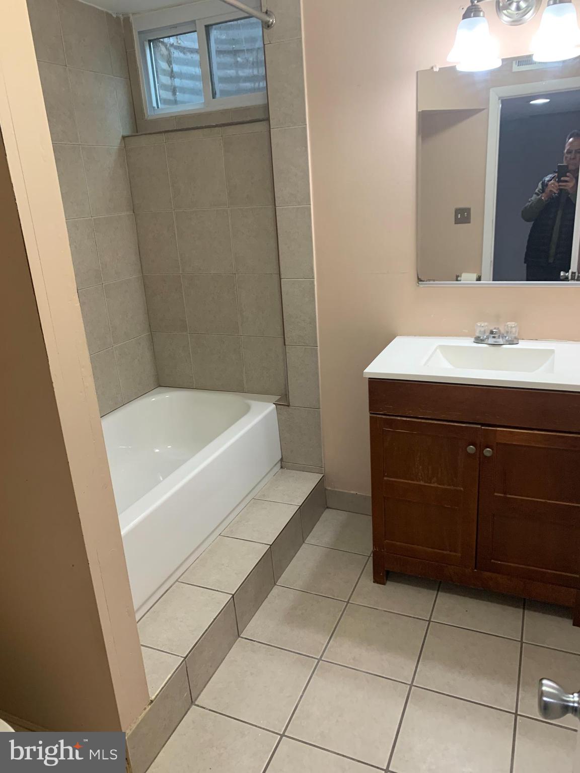 HAMLET NORTH - Residential