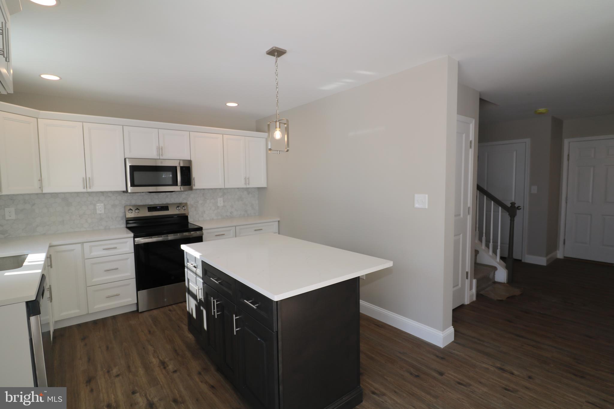 TEMPLE TERRACE - Residential