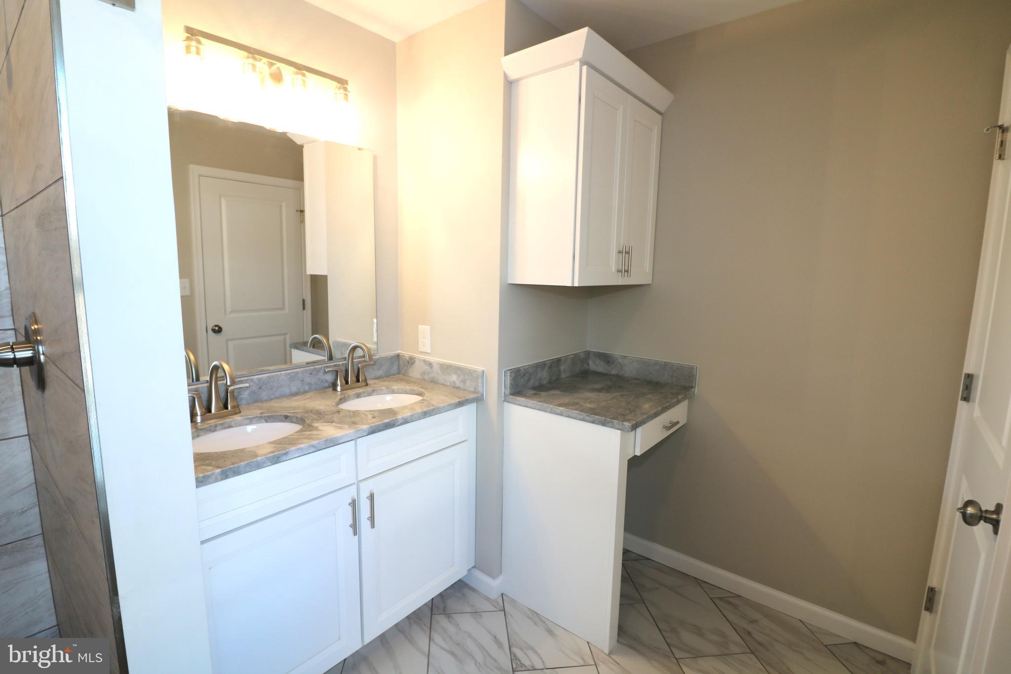 TEMPLE TERRACE - Residential