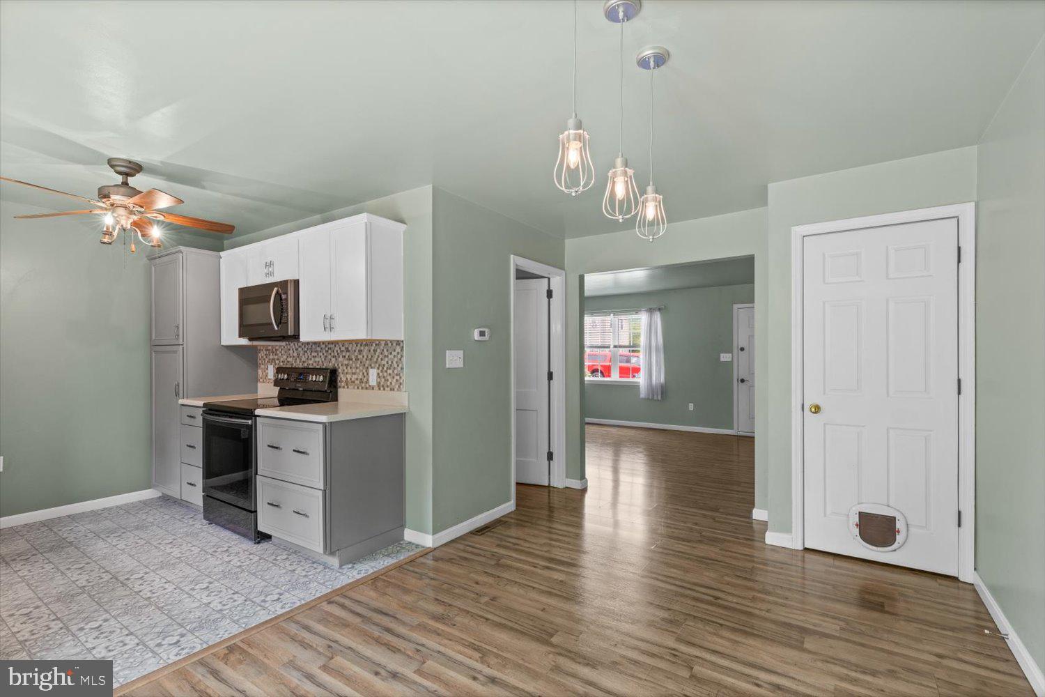 EASTWOOD MEADOWS - Residential