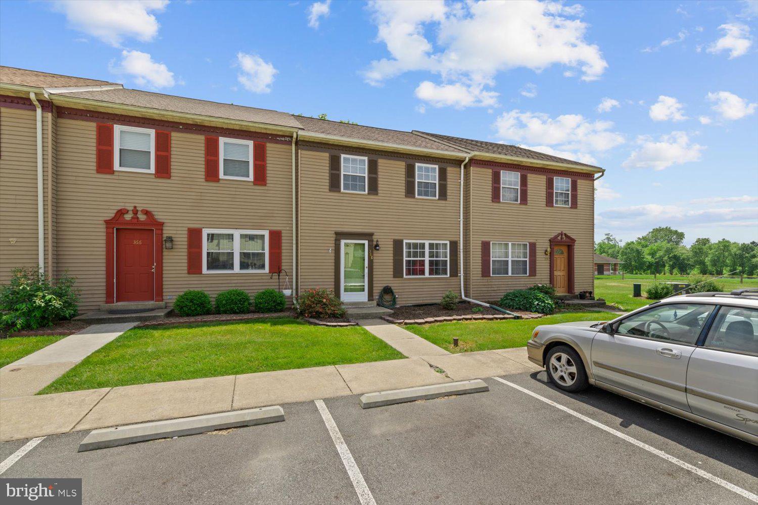 EASTWOOD MEADOWS - Residential