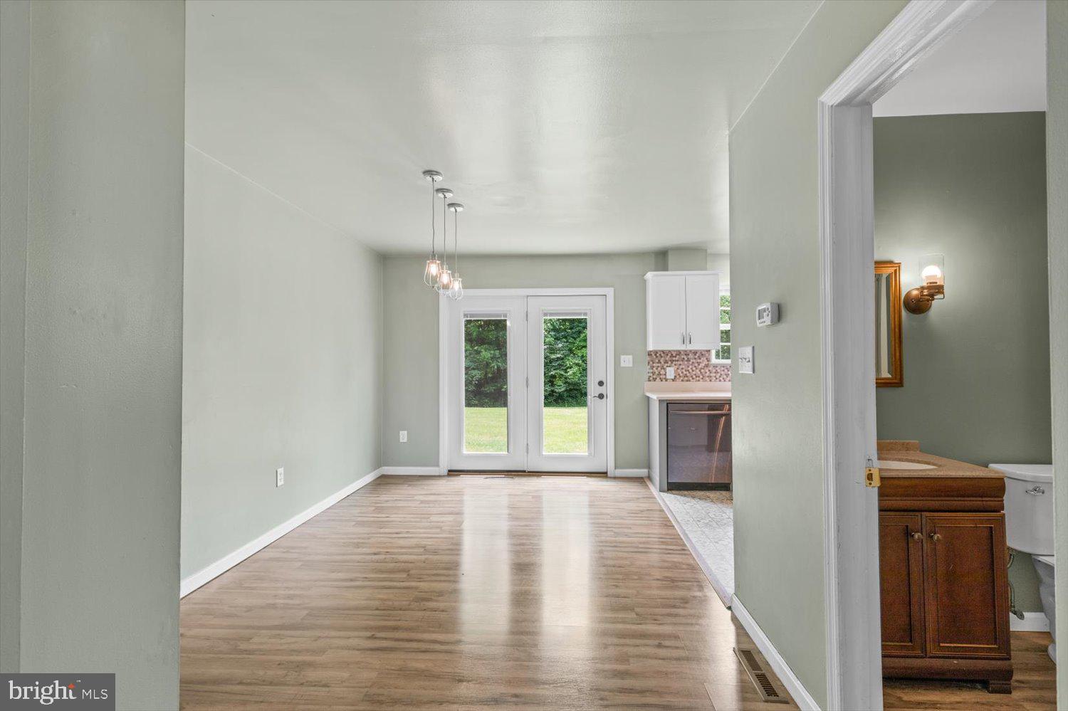 EASTWOOD MEADOWS - Residential