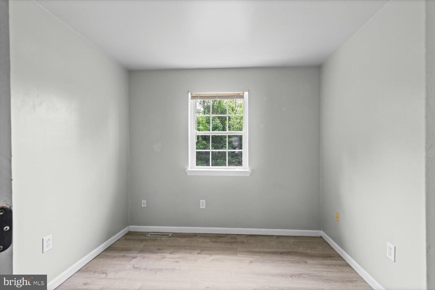 EASTWOOD MEADOWS - Residential