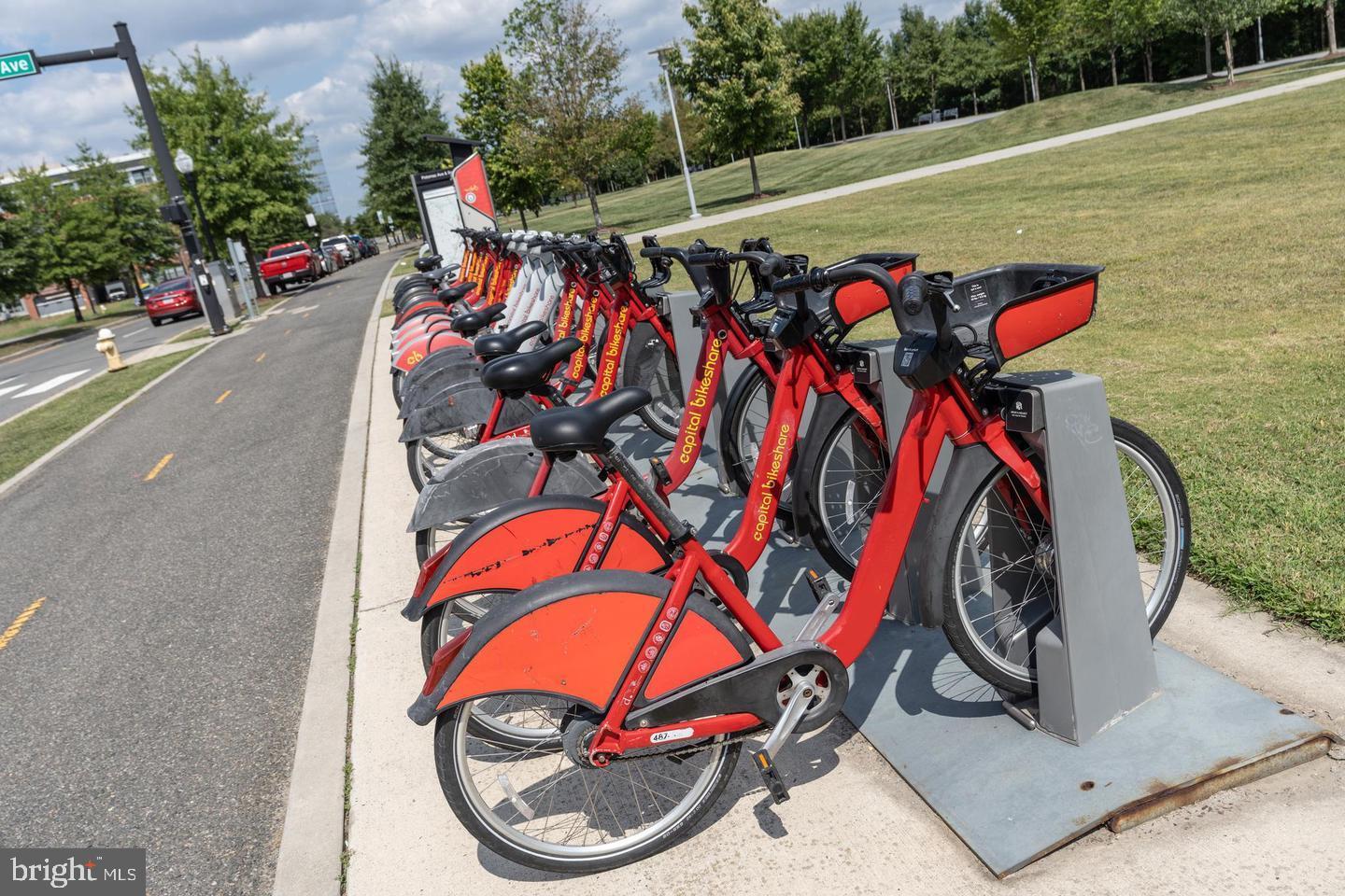 POTOMAC YARD - Residential