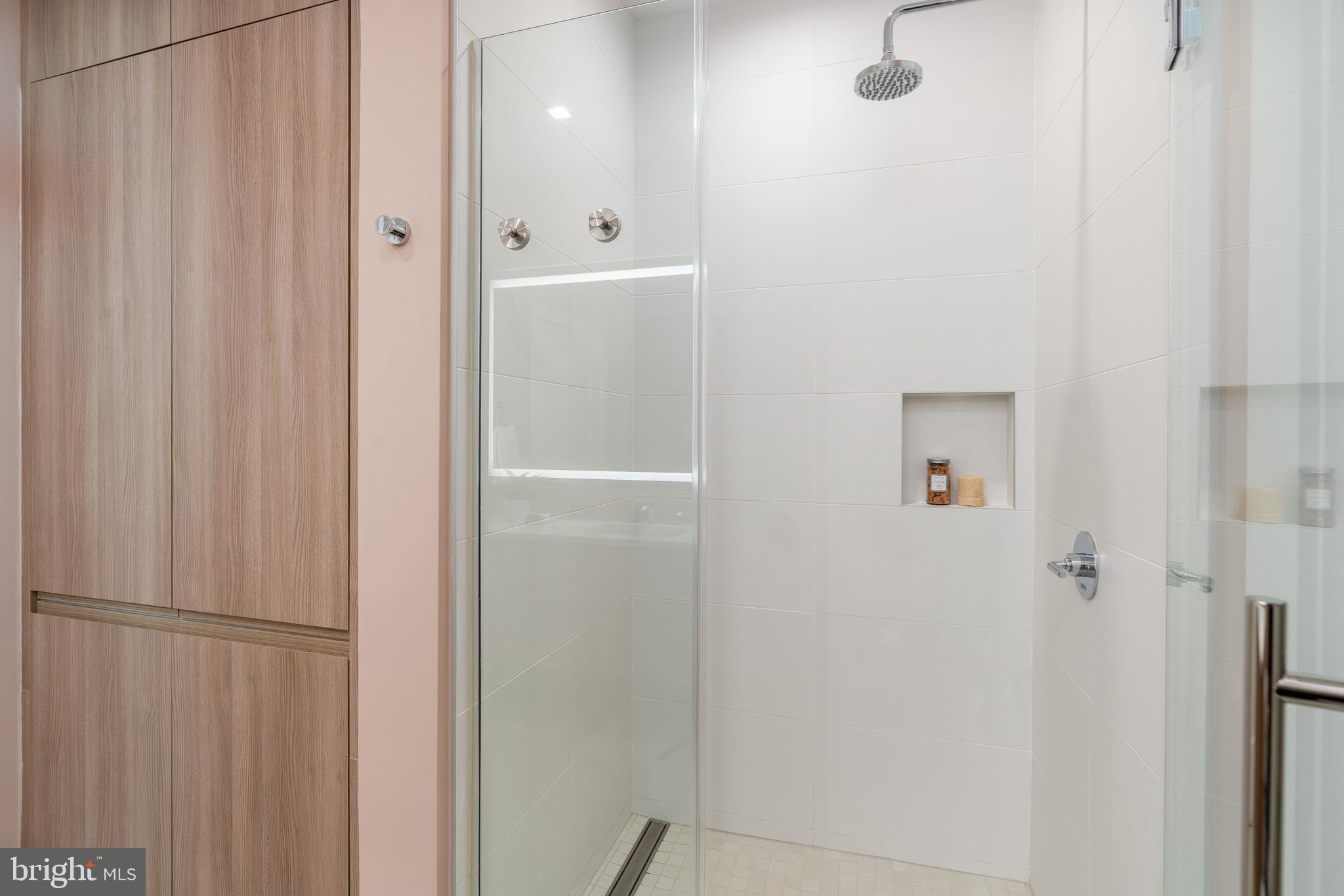 POTOMAC YARD - Residential