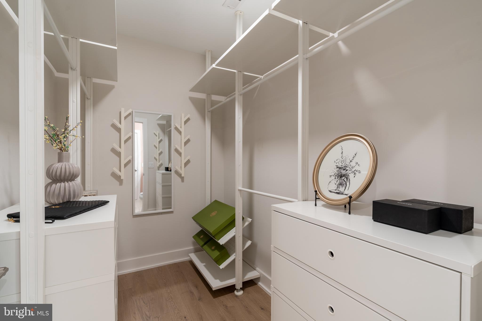 POTOMAC YARD - Residential