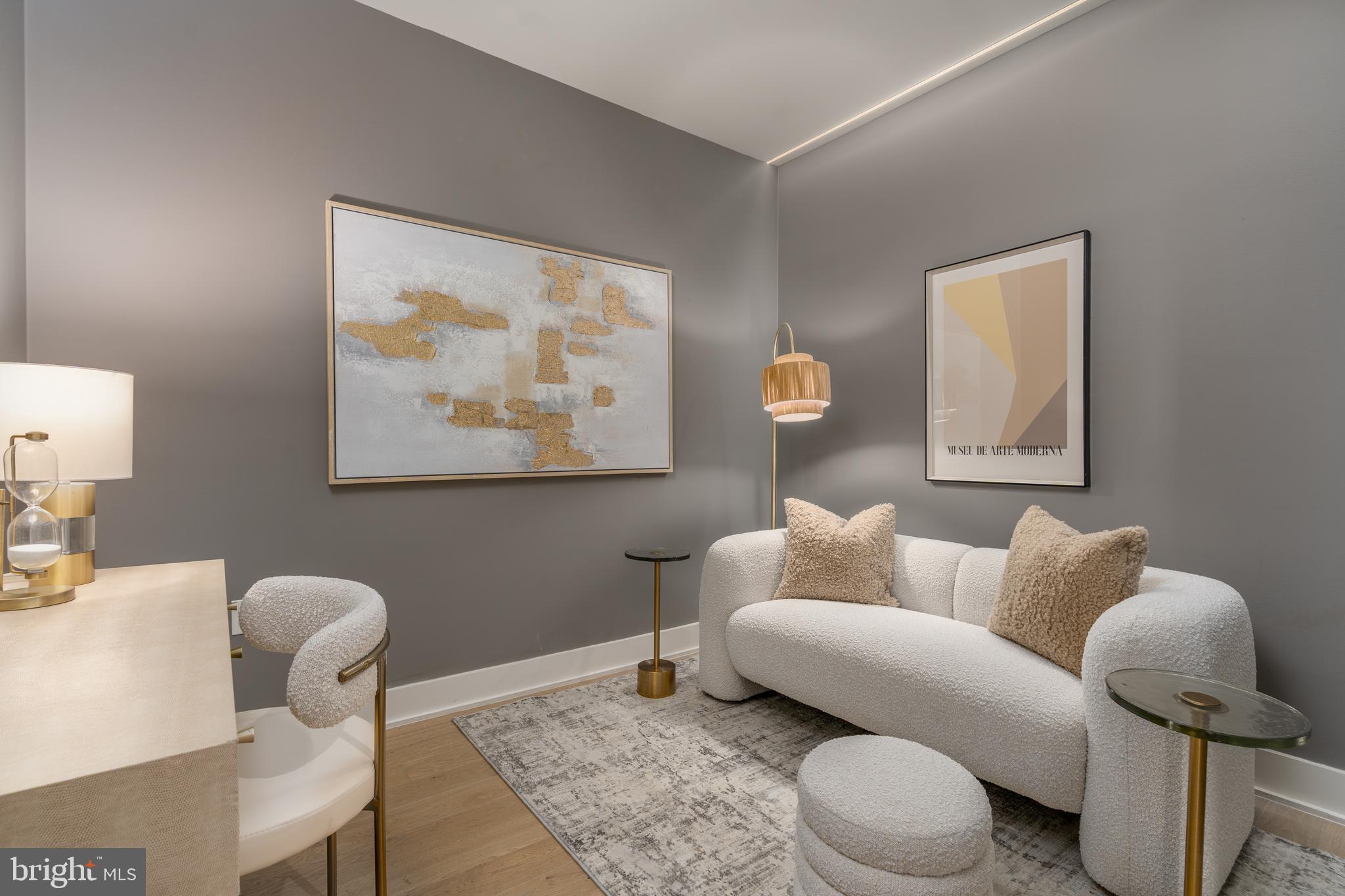 737 SWANN AVENUE 406