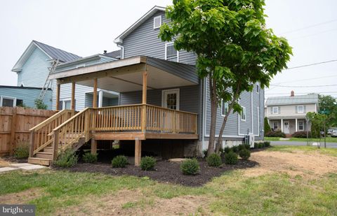 507 ASH STREET STRASBURG VA 22657