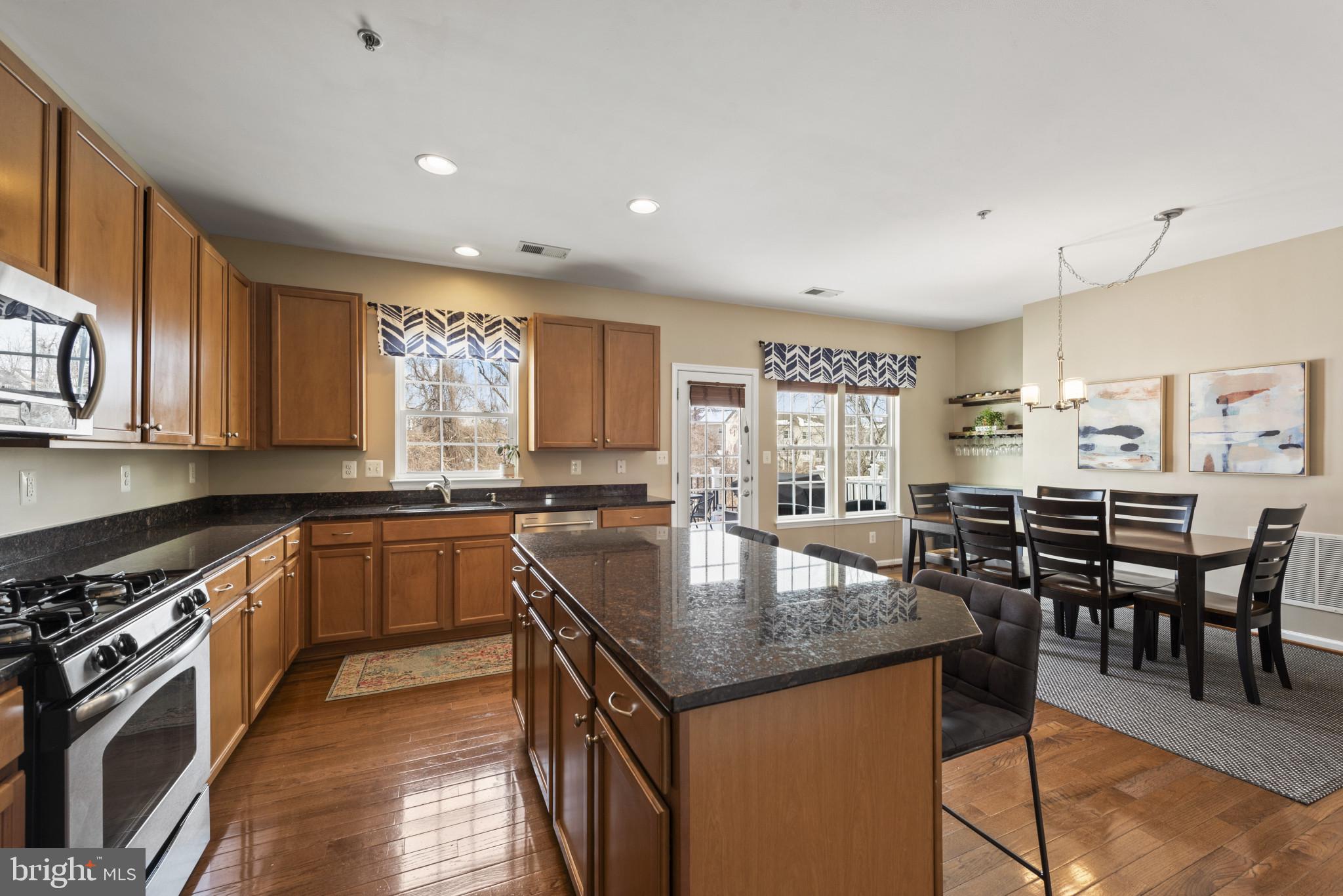 MONMOUTH MEADOWS - Residential